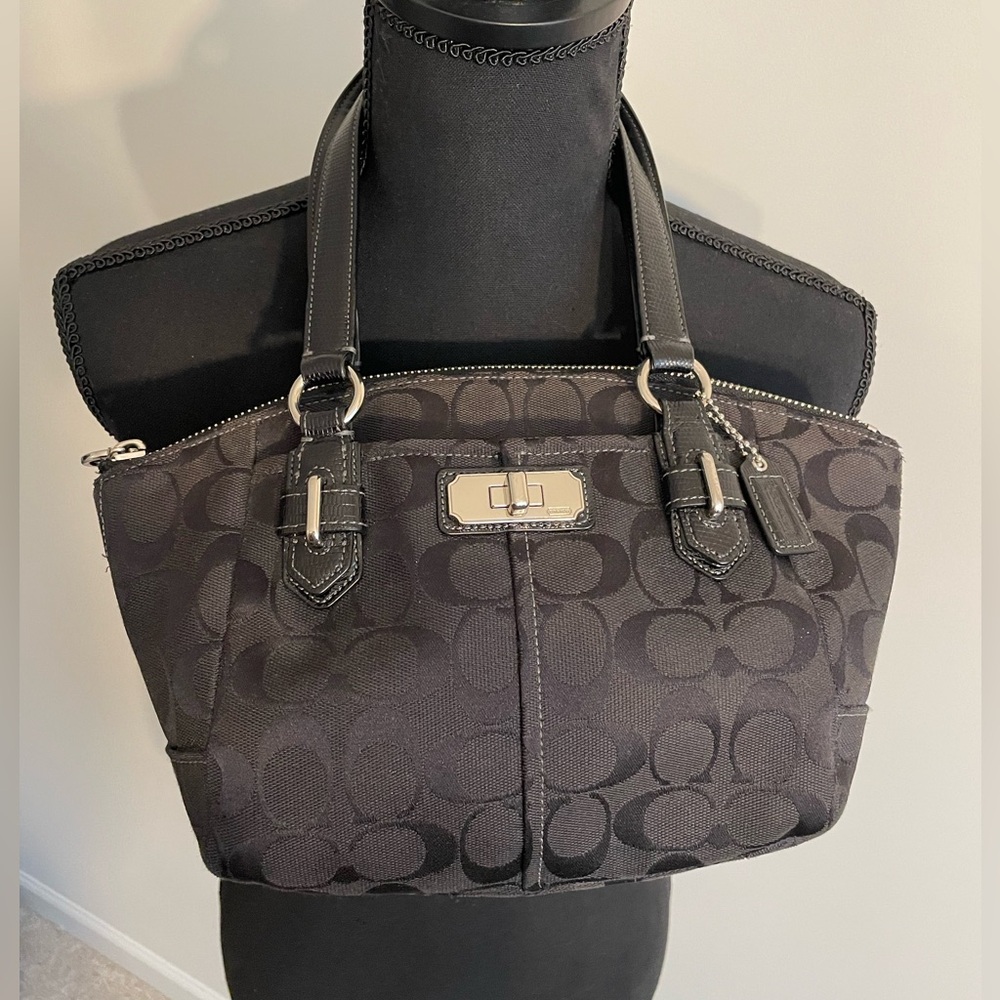 Vintage Y2K Coach Black Purse